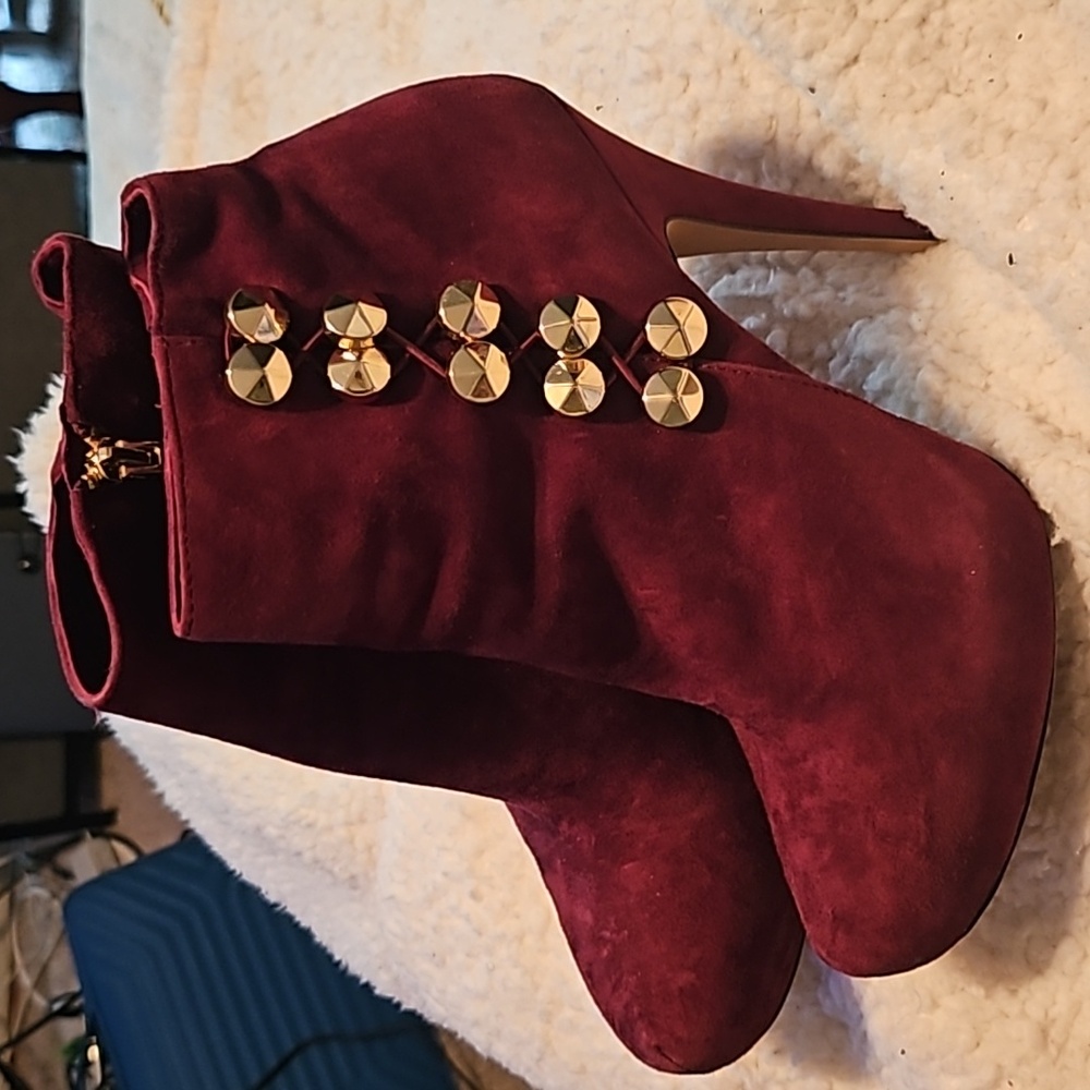 Short 5 inch heel boots